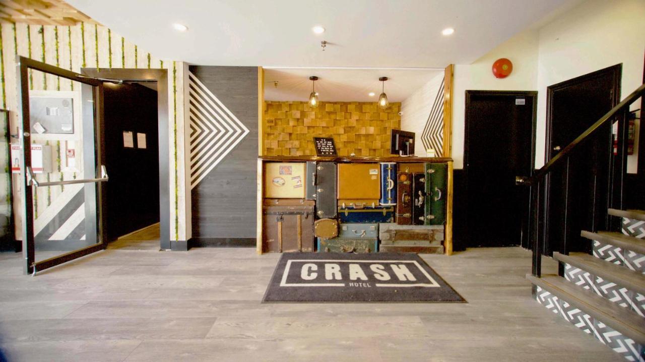 Crash Hotel Squamish Luaran gambar